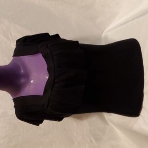 SZ. MEDIUM CHARLOTTE RUSSE BLACK RUFFLED RIBBED KNIT COLD SHOULDER TOP